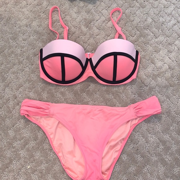 Victoria's Secret Other - Victoria Secret Bikini Top & Bottom